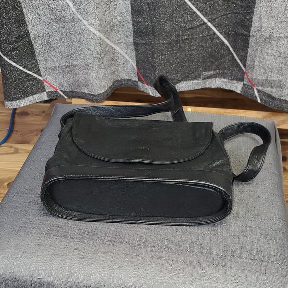 Leather shoulder bag by Kenneth Cole - Picture 3 of 9